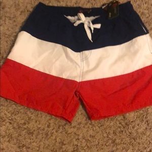 Men’s swim shorts